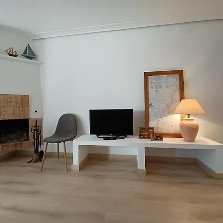 Roc Mar Apartment